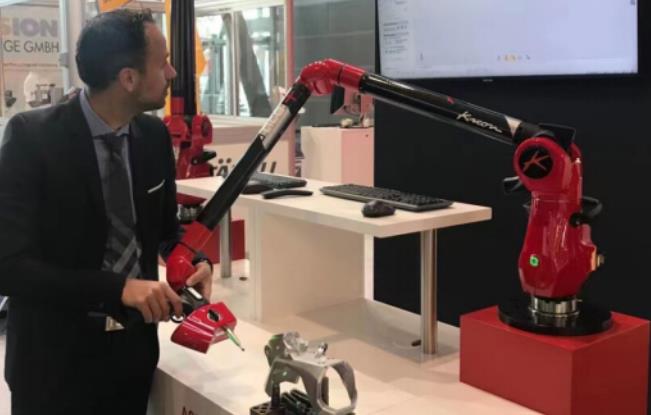 什么是關節(jié)臂？關節(jié)臂有哪些功能及應用優(yōu)點？